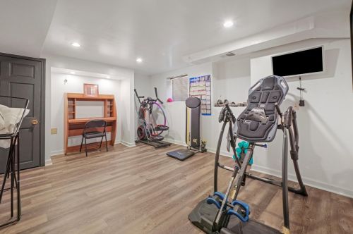 5340 Agatite Ave, Chicago IL 60630-3501 exterior