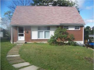 327 Noel Dr, Monroeville PA  15146-1523 exterior