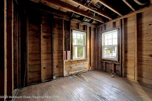 302 4 Ave, Belmar NJ 07719-2155 exterior