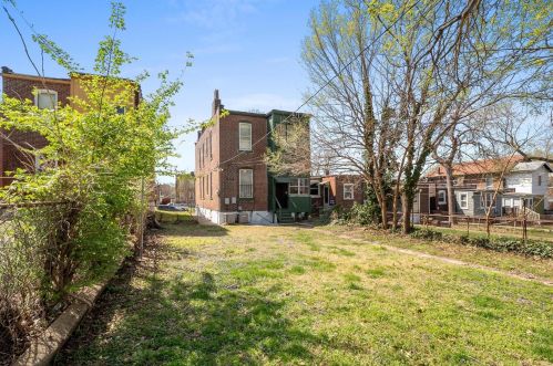 3645 Alberta St, Saint Louis MO 63116-4517 exterior