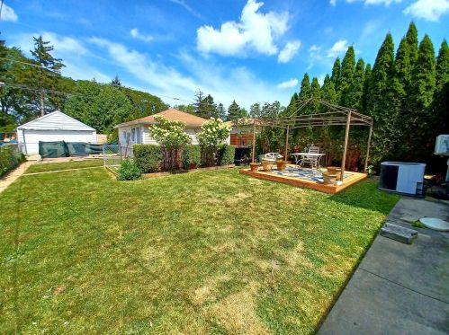 7918 Metropole St, Chicago IL 60707-1035 exterior