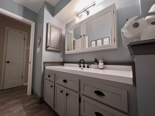 6053 21st St, Milwaukee WI  53221-5052 exterior