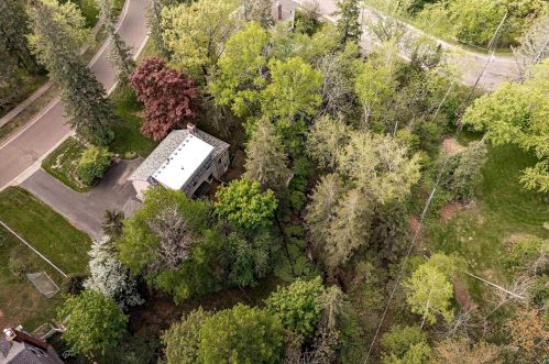 3609 Cres Vw Ave, Duluth MN 55804-1711 exterior