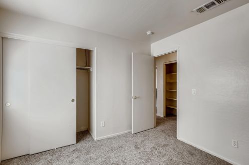 4438 113 Dr, Phoenix AZ 85037-8334 exterior