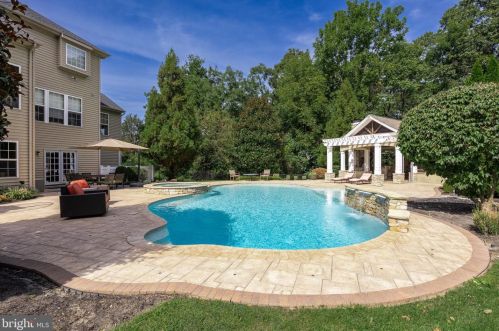 42 Jasmine Rd, Lumberton Township NJ 08048-5285 exterior