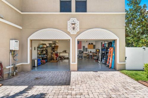 5811 Blue Bonnet Ct, Fort Pierce FL  34986-4186 exterior