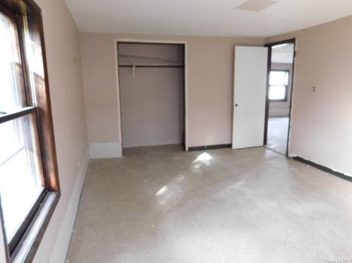 46 Beattie Ave, Middletown NY 10940-3968 exterior