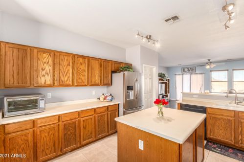 2508 Alta Vista Rd, Phoenix AZ  85041-5330 exterior