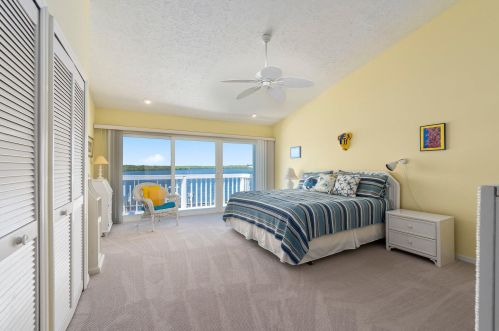 2428 Harbour Cove Dr, Fort Pierce FL  34949-1515 exterior