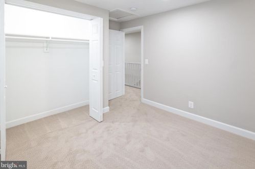 5220 Dix St, Washington DC  20019-6646 exterior