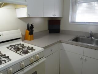 1400 Newkirk St, Philadelphia PA  19121-3628 exterior