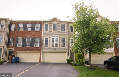 16 Brower Ln, Pottstown, PA 19465-6608