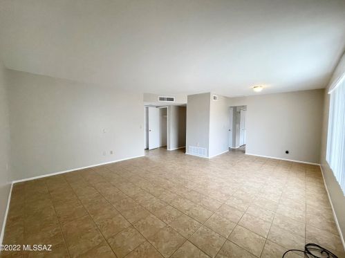 3321 Westfal Dr, Tucson AZ  85741-1433 exterior