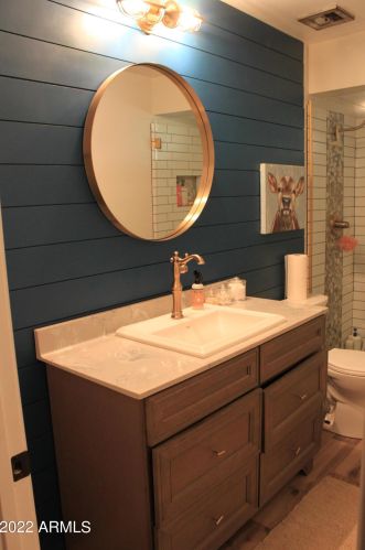 10215 26th St, Phoenix AZ 85050-1906 exterior