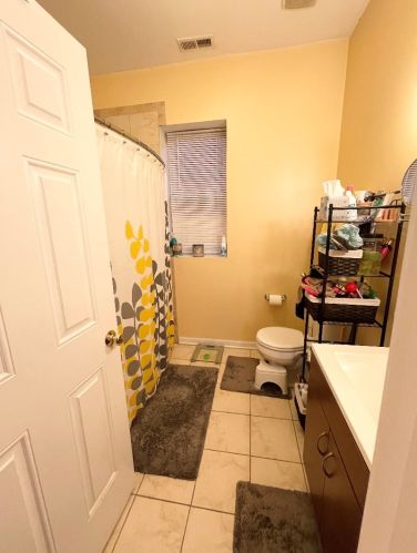 6348 Campbell Ave, Chicago, IL 60659-1902