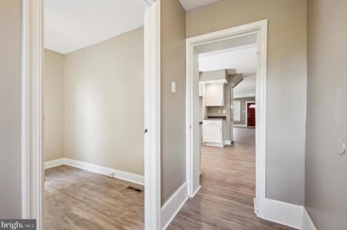 2817 10 St, Chester PA 19013-1604 exterior