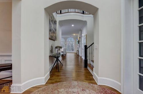 235 Lake Summit Vw, Atlanta GA  30342-1979 exterior