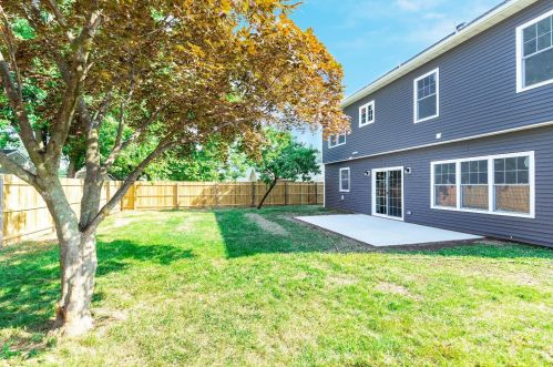 68 Prospect Ave, Edison NJ  08817-3744 exterior