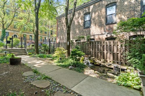 2034 Charleston St, Chicago, IL 60647-4519