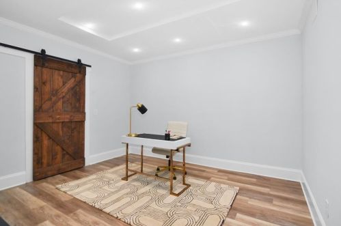 560 Morgan St, Atlanta GA 30308-2821 exterior