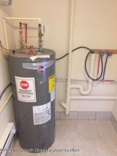 484 Cedar Swamp Rd, Jackson Twp NJ 08527-3047 exterior