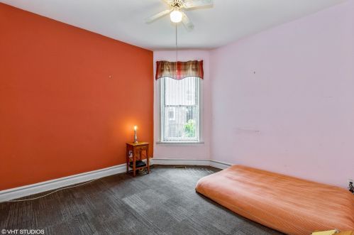 5618 Prairie Ave, Chicago IL  60637-1217 exterior