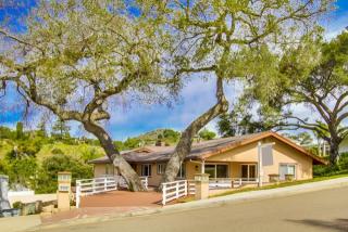 3502 Laketree Dr, Fallbrook, CA 92028-8881