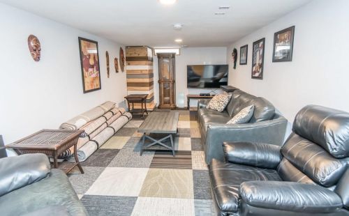 3333 Knl Blvd, Milwaukee WI 53222-3362 exterior