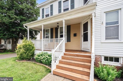 458 Church St, Trenton, NJ 08620-2804