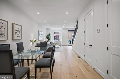 1834 Swann St, Washington DC  20009-5505 exterior