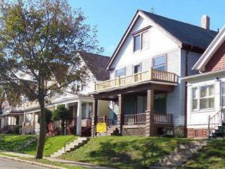 3155 14th St, Milwaukee WI  53206-2768 exterior