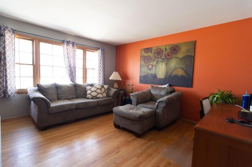 6613 Dodge Pl, Milwaukee WI  53220-1329 exterior