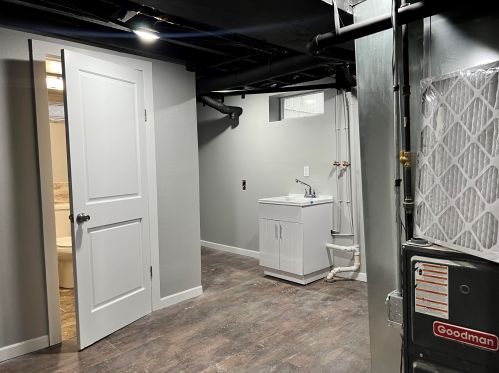 2334 19 St, Milwaukee WI 53215-3006 exterior