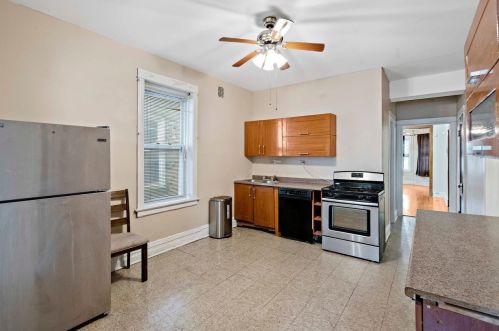 4346 Cermak Rd, Chicago IL 60623-2932 exterior