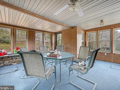 127 Forest Rd, Primrose PA  17901-4011 exterior