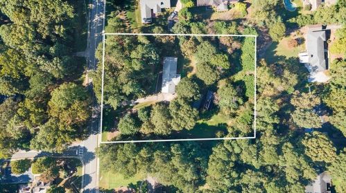 3325 Mcclure Bridge Rd, Duluth, GA 30096-3264