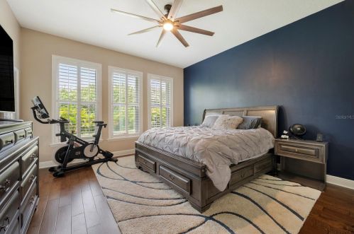 9624 Park Village Dr, Tampa FL  33626-5135 exterior