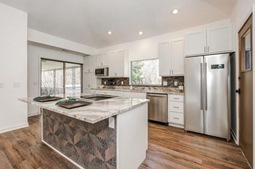 255 Mountainview Rd, Gibsonia PA 15044-7958 exterior