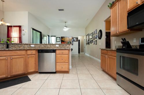 2472 Valnera St, Fort Pierce FL  34953-2448 exterior