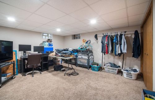 8528 Morgan Ave, Milwaukee WI 53228-1520 exterior