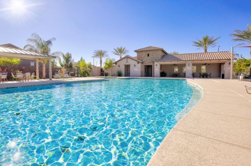 254 Prescott Dr, Chandler AZ  85249-4993 exterior