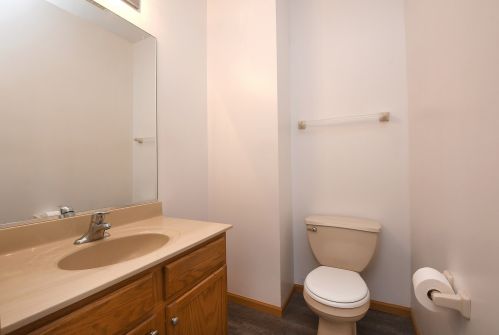 2419 Rocky Hl Cir, Joliet IL 60432-0815 exterior