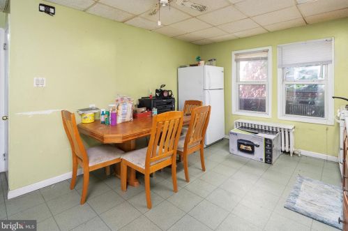 1034 Quinton Ave, Trenton NJ 08629-2402 exterior