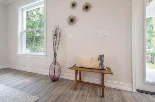 305 Hanna Ave, Tampa FL  33604-6633 exterior