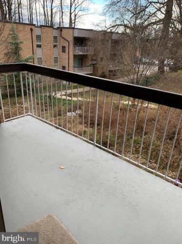 2305 Greenery Ln, Silver Spring MD  20906-3635 exterior