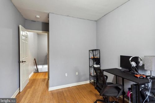 2253 Bouvier St, Philadelphia PA 19132-4322 exterior