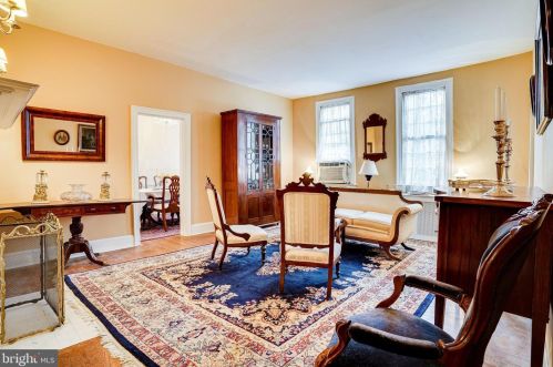 126 Fairfax St, Alexandria VA 22314-3331 exterior