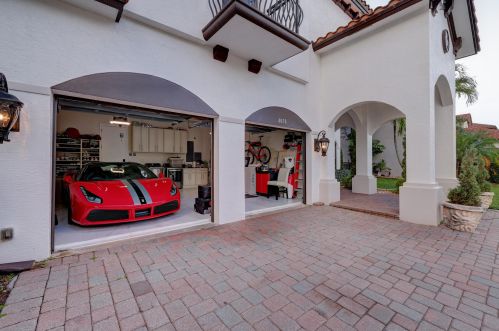 4078 Artesa Dr, Boynton Beach FL 33436-2628 exterior