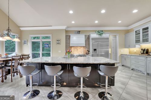 8069 Kenstone Ct, Atlanta GA 30350-4160 exterior