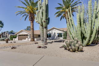 4362 Ludlow Dr, Phoenix AZ  85032-5803 exterior